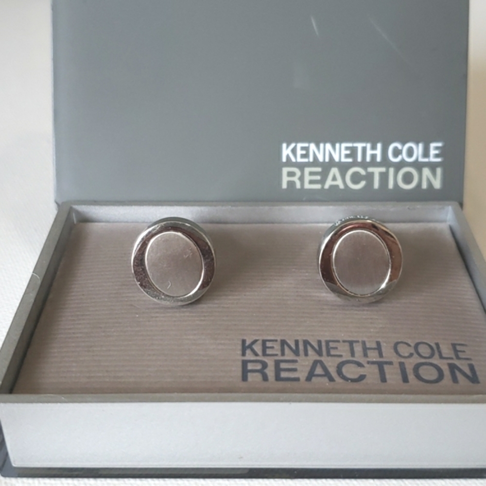 Kenneth Cole Reaction silver Cufflinks EUC